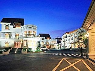 Anqinyu Club Hotel Qingdao Bagian luar foto